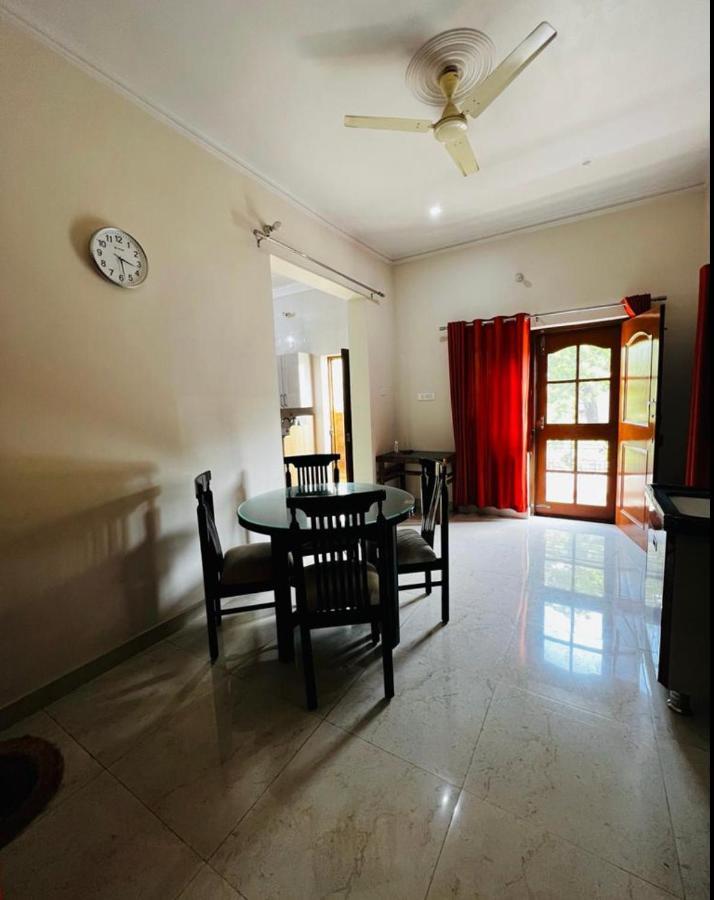 Villa Kaashi Flora Varanasi Exterior foto
